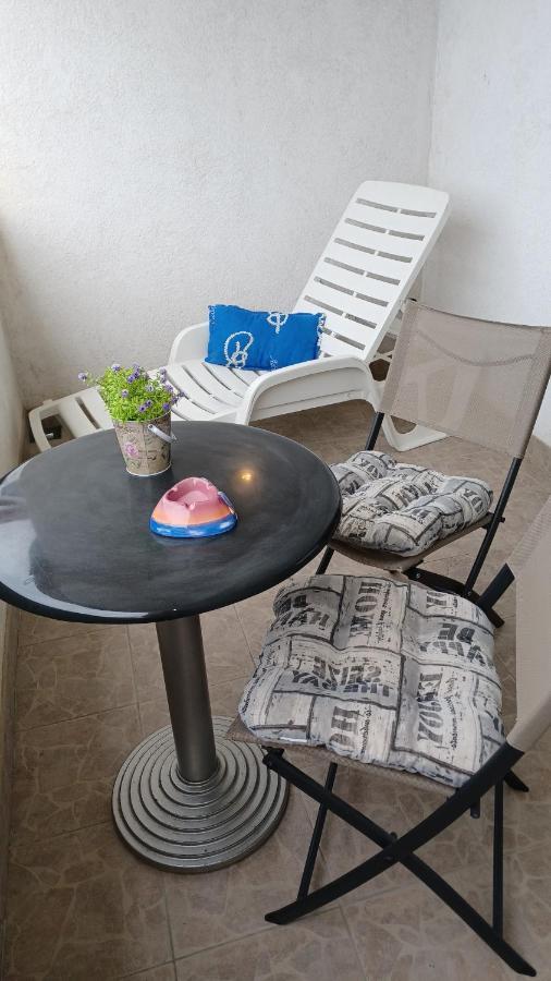 Apartmani Mary Dugi Rat Luaran gambar