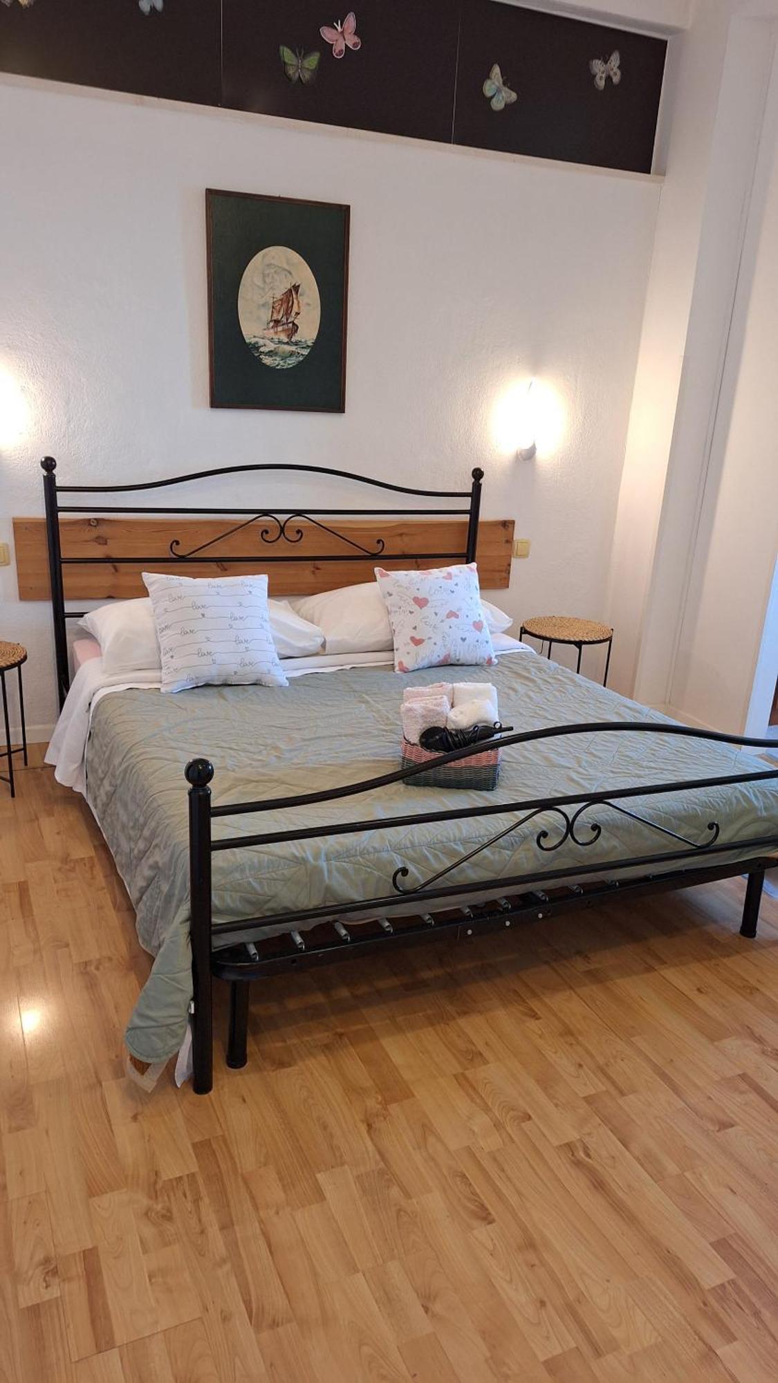 Apartmani Mary Dugi Rat Bilik gambar